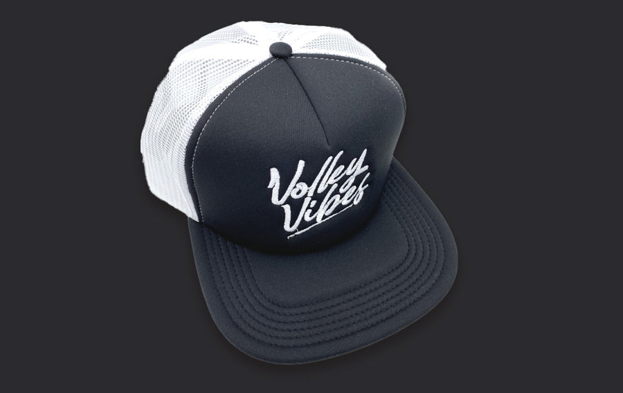 HAT-WHITE/BLACK VOLLEY VIBES